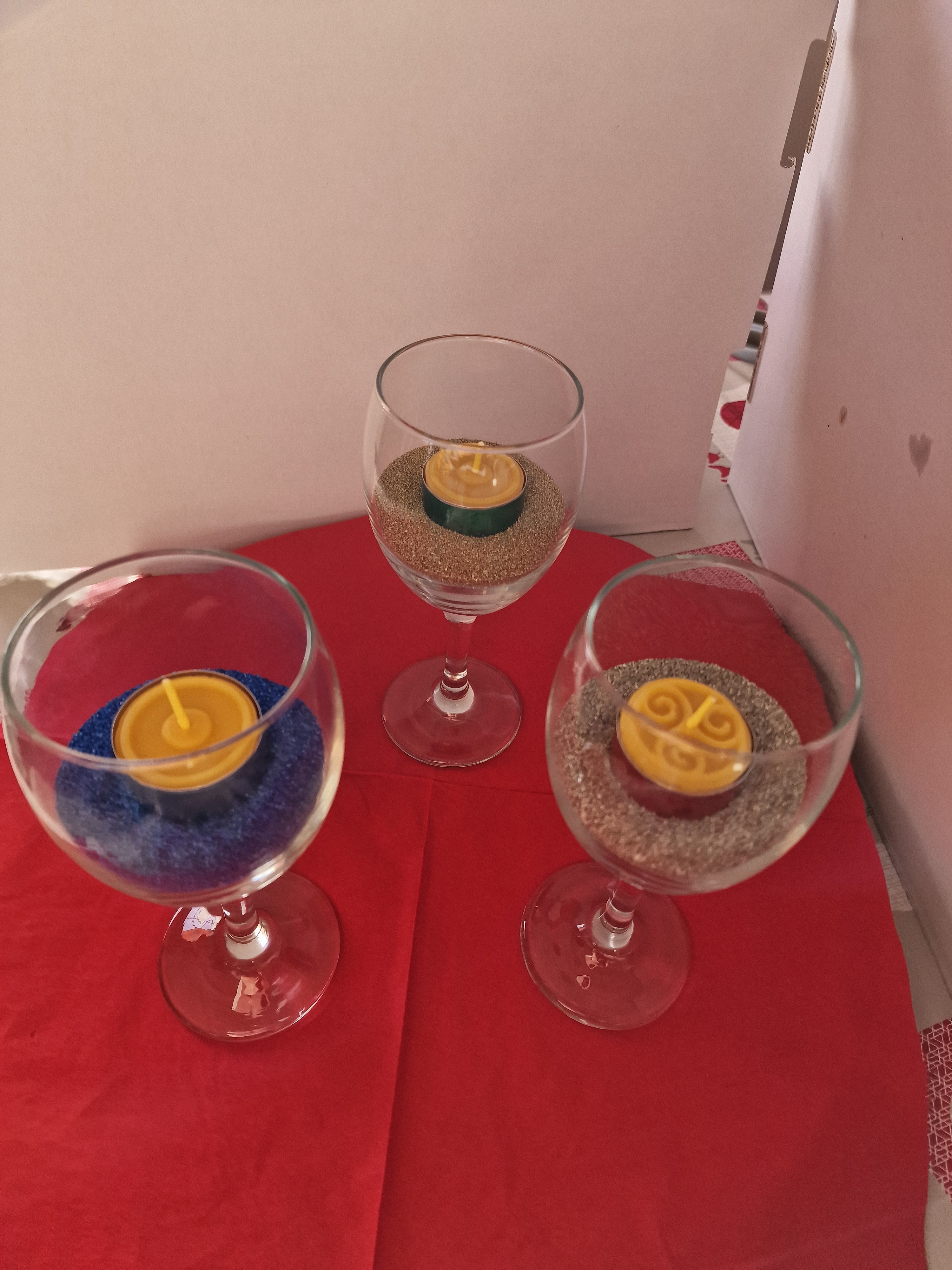 Präsentkörbe und Geschenke mit Teelichtern