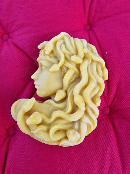 Bienenwachskerze "Medusa" aus reinem Bienenwachs direkt aus dem Bienenstock