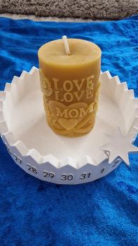 Preview: Bienenwachskerze mit Love-Mom  aus reinem Bienenwachs direkt aus dem Bienenstock