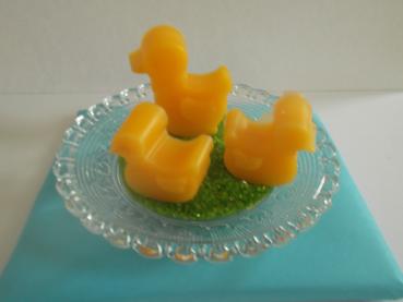 Bienenwachskerze  " drei Entenküken"aus reinem Bienenwachs direkt aus dem Bienenstock