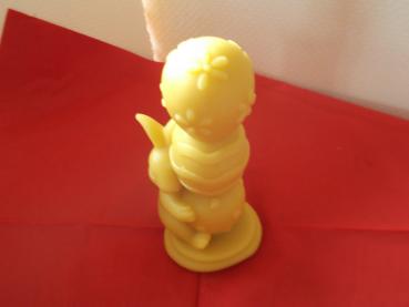 Bienenwachskerze als Ostermotive aus 100 % reinen Bienenwachs direkt aus dem Bienenstock