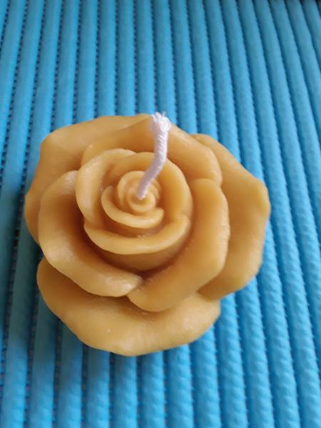 Bienenwachskerze "Rose" aus reinem Bienenwachs direkt aus dem Bienenstock