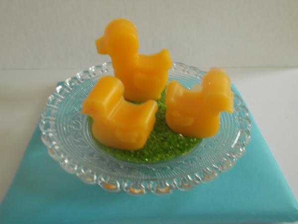 Bienenwachskerze  " drei Entenküken"aus reinem Bienenwachs direkt aus dem Bienenstock